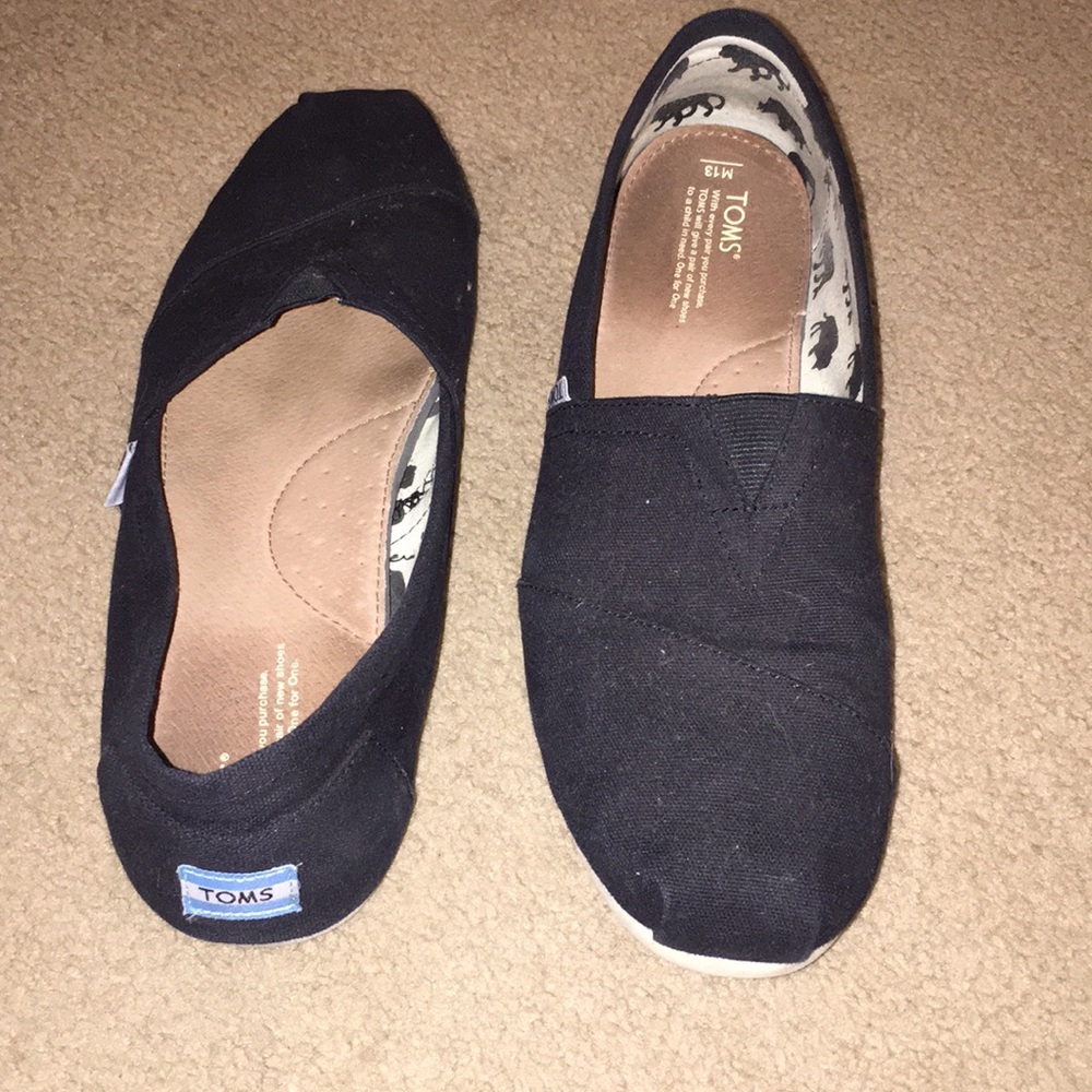 Toms